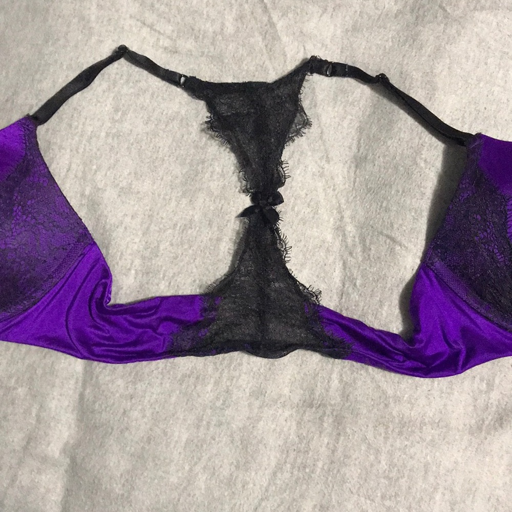 Vs bra - Picture 2 of 3